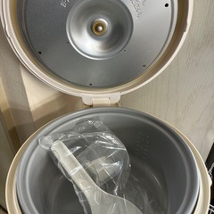 【極美品】炊飯器 炊飯ジャー ZOJIRUSHIの画像