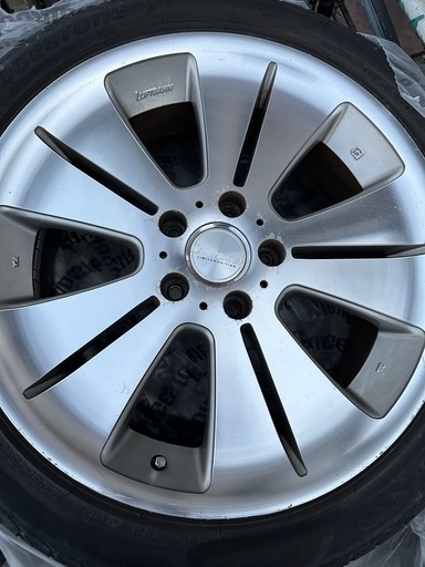 タイヤホイール18インチ