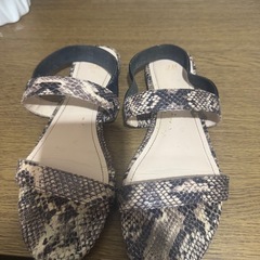 サンダル