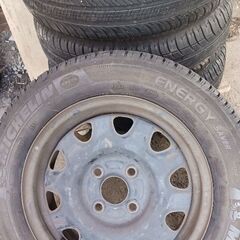 決まりました【バリ溝9分山】165/70R14　14インチ鉄ホイ...