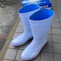 長靴白27cm美品
の画像