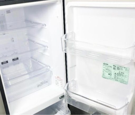 冷蔵庫【配達無料お届け設置出来ます?都内近郊?】✨信頼の三菱製✨自動霜取り機能付き❄️人気モデル✨除菌クリーニング済の極美品✨他にも冷