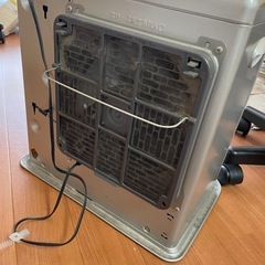 石油ファンヒーター中古品の画像