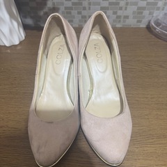 パンプス