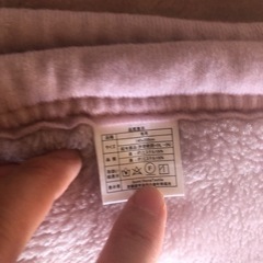 毛布中古　140✖️200サイズ　ポリエステル素材の画像