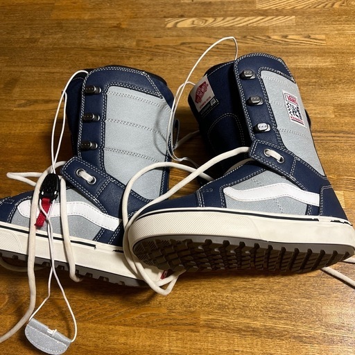 スノーボードブーツ