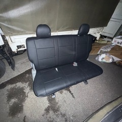 200系ハイエースGLセカンドシート