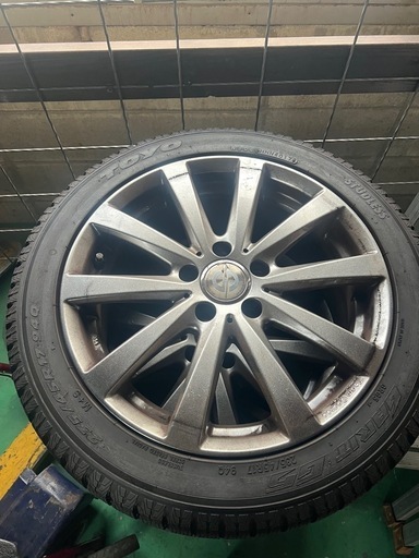 235/45R17 アルミホイールスノータイヤ引取り限定