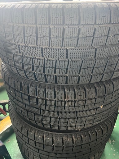 235/45R17 アルミホイールスノータイヤ引取り限定