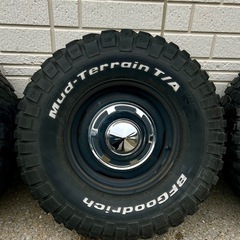 ランドクルーザー タイヤ　ホイールの画像