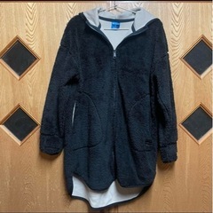 【9900円で販売中】チャンピオン　champion フードジャケットの画像