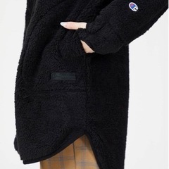【9900円で販売中】チャンピオン　champion フードジャケットの画像