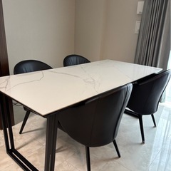 本革4つチェア＋大理石テーブル