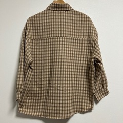 美品　vipoa フリーサイズ　シャツの画像