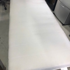 シングルベッドマットレス付きの画像