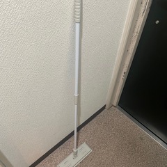 シート1袋付 Seria フローリングワイパー クイックルワイパーの画像