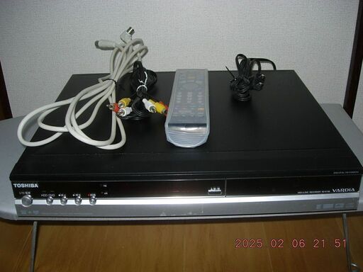 東芝HDD＆DVDビデオレコーダー　RD-E160