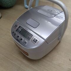極上美品　高級機　高出力495w　高性能　ダブル加熱　マイコン炊飯器