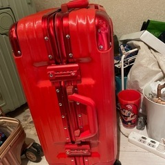 スーツケースの画像