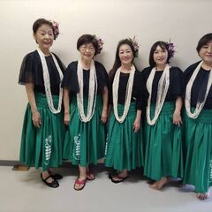  かずよ  ka pua kukuilani です。１クラス少人数制、アットホームなハラウで楽しいレッスンを心掛けています。の画像