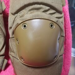 サバゲー　 ニーパッド　ニーパット ミリタリー　米軍　装備の画像