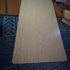 テーブルの画像