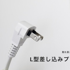 木目調食器棚の画像
