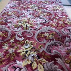 お部屋に雰囲気を作る 絨毯の画像