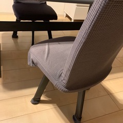 ダイニングテーブル&椅子2つの画像