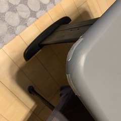 ダイニングテーブル&椅子2つの画像