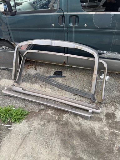 100系ハイエース　スリムエアロ