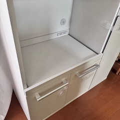 食器棚
