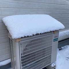 ◎簡単・載せるだけ☆エアコン室外機カバー◎給湯器カバーもあります...
