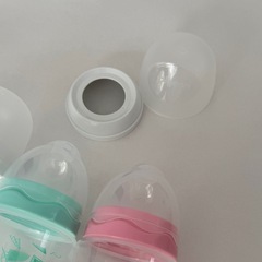 お譲り先決定＊哺乳瓶 まとめて4つ ピジョン 西松屋の画像