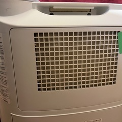 Panasonic 加湿器　ヒーターの画像