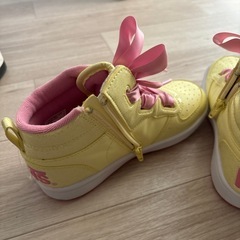 VANS 21cm ハイカット　スニーカーの画像
