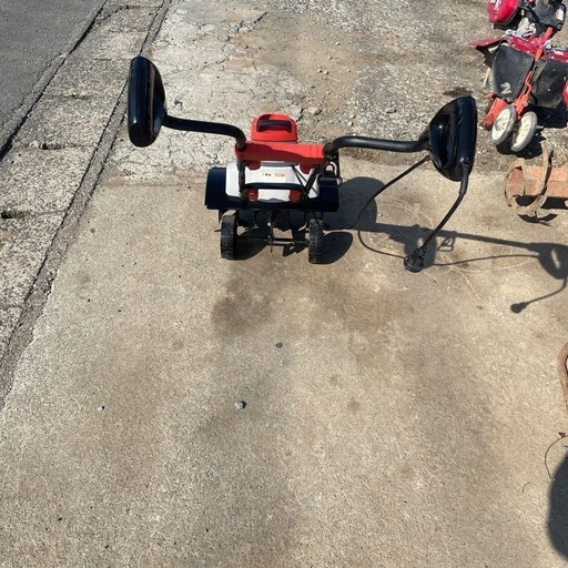家庭用電動耕運機　耕やす造