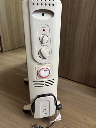 オイルヒーター　ホワイト