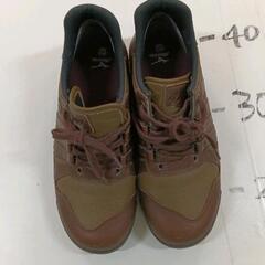0220-005 MIZUNO　ワールドマーチ　スニーカー