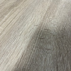 【譲り先決まりました（支払い待ち）】ダイニングテーブル、イス2脚セットの画像