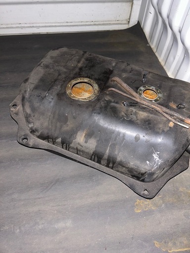 JA11ジムニー燃料タンク‼️中古品‼️