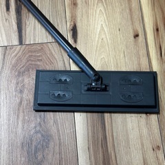 取り引き中フローリングワイパー　クイックルワイパー　お掃除用具の画像