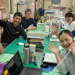 残業なし！無資格・未経験OK！異業種からの転職者活躍中！介護スタッフ