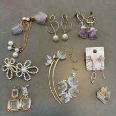 ピアス