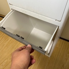 ゴミ箱の画像