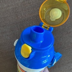 新品未使用　プラレール水筒　直飲みタイプの画像