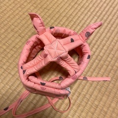 赤ちゃんの頭を守るものの画像