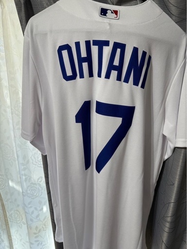 ドジャーズ大谷ユニフォーム