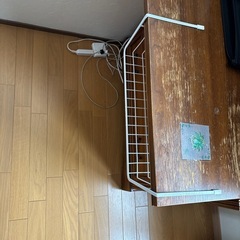 テーブル掛け棚の画像