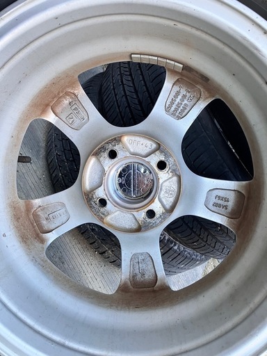 【溝多】185/60R15 ラジアルタイヤ